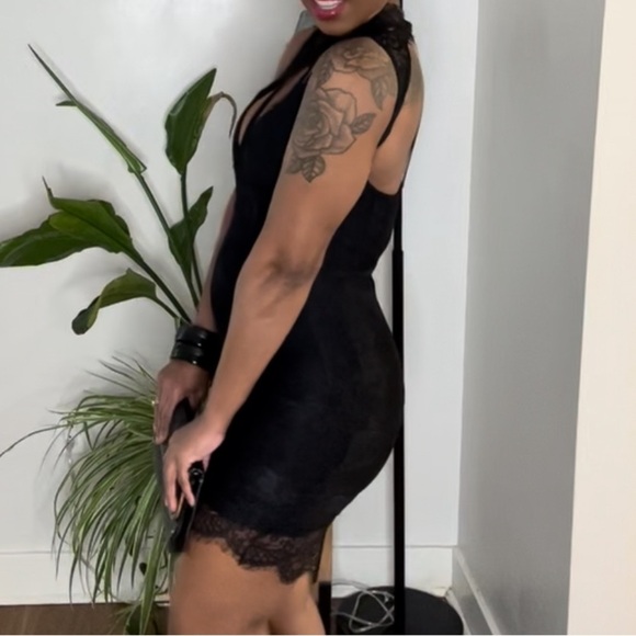 Corset Lace Body Con Dress - Picture 6 of 7